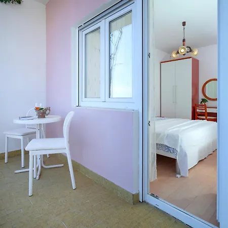 Ana Del Sol - Zf Hvar