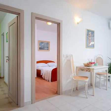 Ana Del Sol - Zf Hvar Apartman *