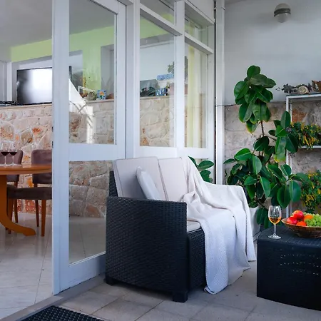 Ana Del Sol - Zf Hvar Apartman
