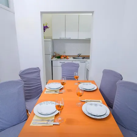 Ana Del Sol - Zf Hvar Apartman *