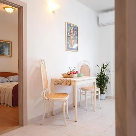 Ana Del Sol - Zf Hvar Apartment *