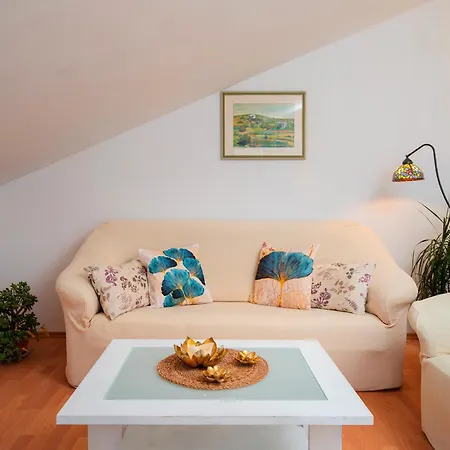 Ana Del Sol - Zf Hvar