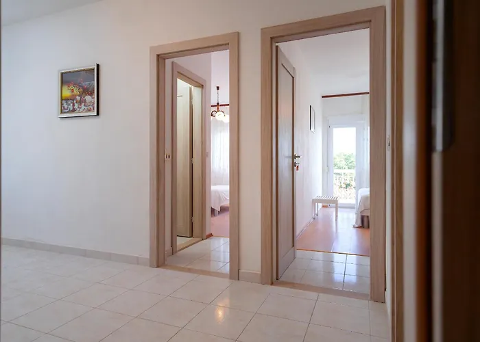 Ana Del Sol - Zf Hvar *