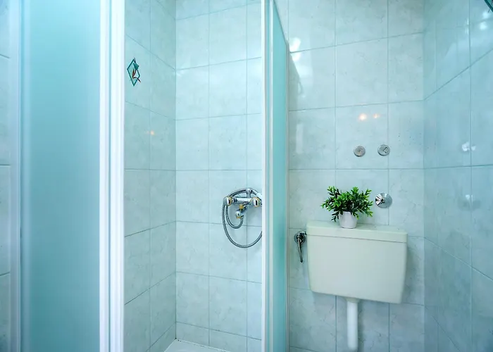 Ana Del Sol - Zf Hvar *