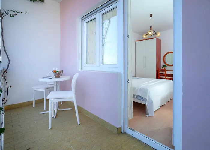 Ana Del Sol - Zf Hvar