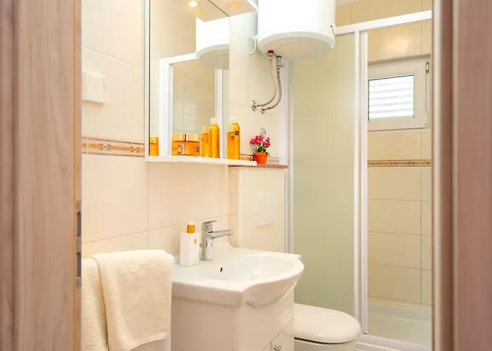 Appartamento Ana Del Sol - Zf Hvar