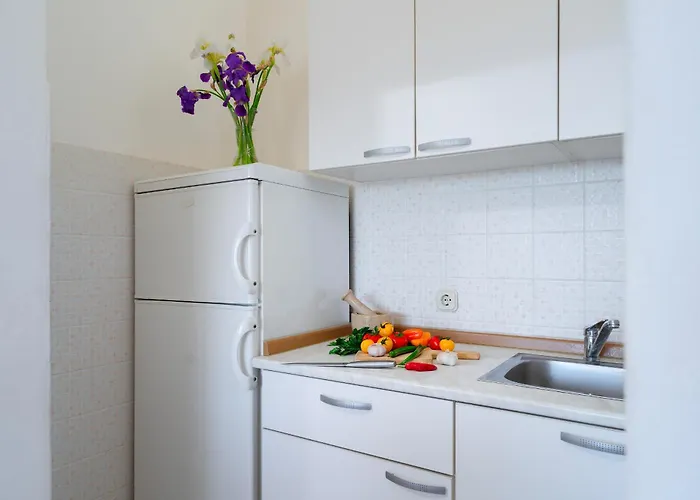 Ana Del Sol - Zf Hvar *